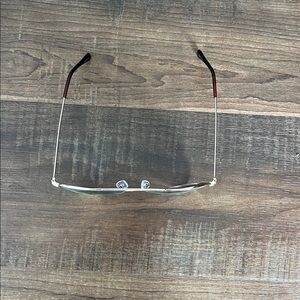 Stylish Kids Sunglasses with Silver Frame